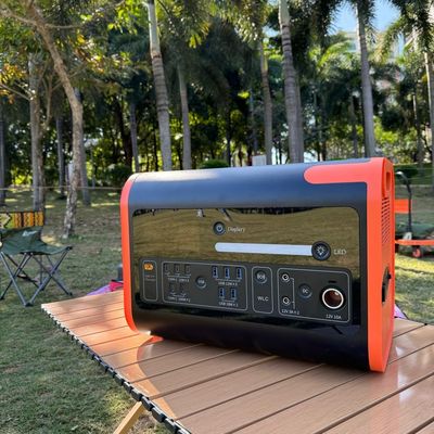 220V±5% напряжение переменного тока Выходное напряжение портативная мощность хранения энергии с номинальной мощностью 2048wh