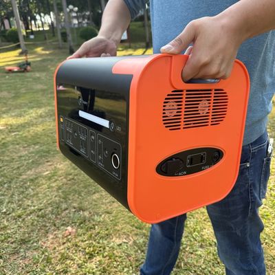 AT22 220V портативная мощность 2200W пик 4400W литийная батарея для кемпинга и чрезвычайных ситуаций