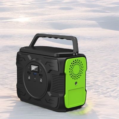 Беспрепятственно питайте свой поход на кемпинге с 200W 300W 600W генераторами солнечной энергии