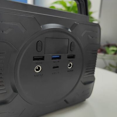 Портативный солнечный генератор мощностью 200 Вт для USB2 экспорта 5 В/2,1 А и номинальной мощностью 173 Вт