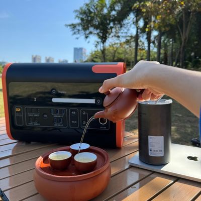 2200W постоянная мощность Солнечная электростанция Выходная мощность 2200W Номинальная мощность 2048wh