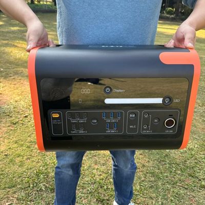 Портативная электростанция Литий батарейный солнечный генератор 2000W 2200W для зарядки автомобилей