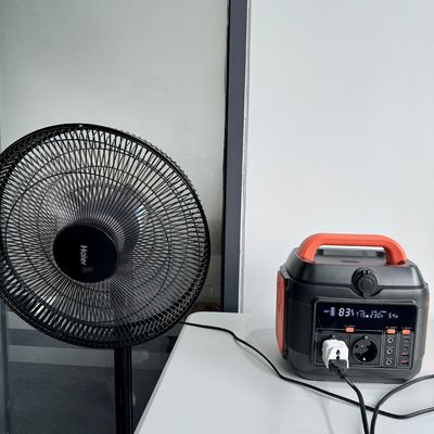 S6 600W Внешний кемпинг ЖК-дисплей Портативная электростанция Батарея