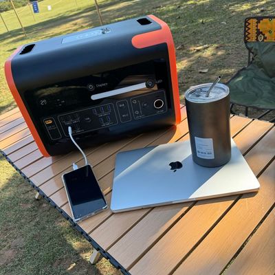 Портативная электростанция 2200W Pure Sine LiFePO4 UPS Backup Battery для кемпинга на открытом воздухе