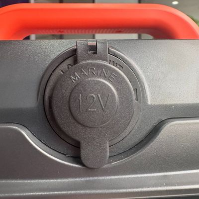 Выход переменного тока 220V 50Hz/110V 60Hz Солнечный генератор Портативная электростанция Экспортер энергии