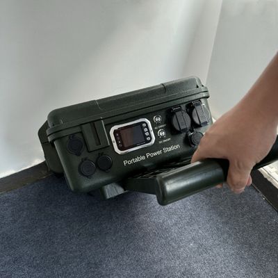 Портативное зарядное устройство 6000 Вт 6048 Вт с солнечной панелью USB и литиевой батареей для зарядки автомобилей