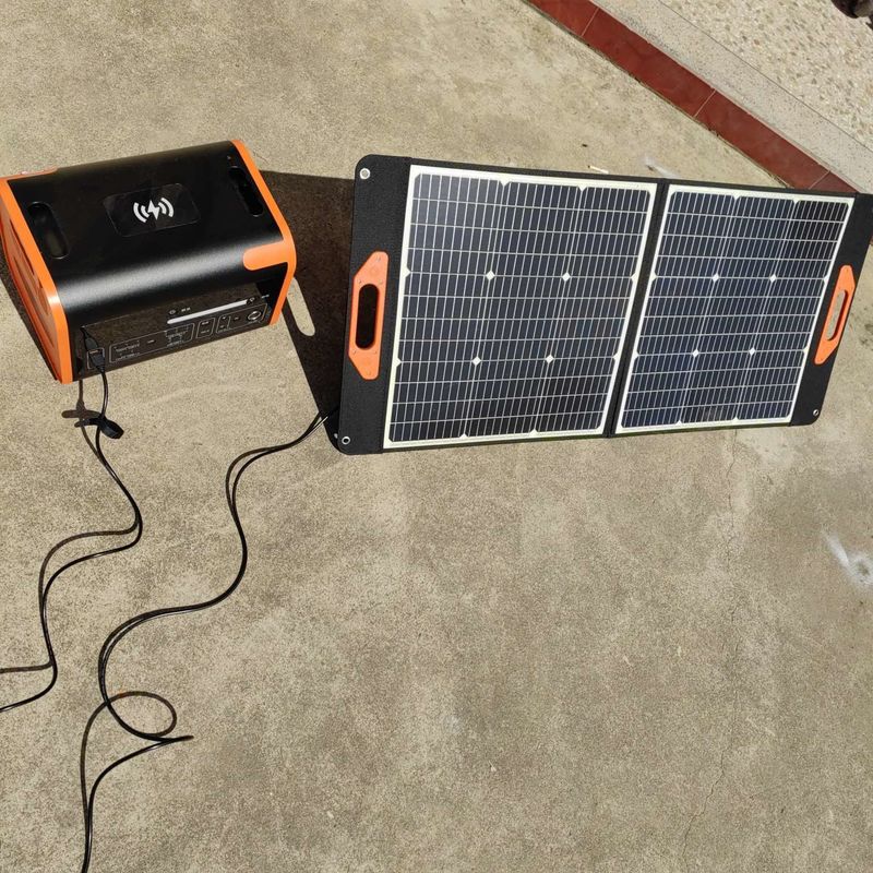 Чистая синусовая волна 2200W/2400W портативная электростанция для зарядки автомобилей и аварийного резервного копирования